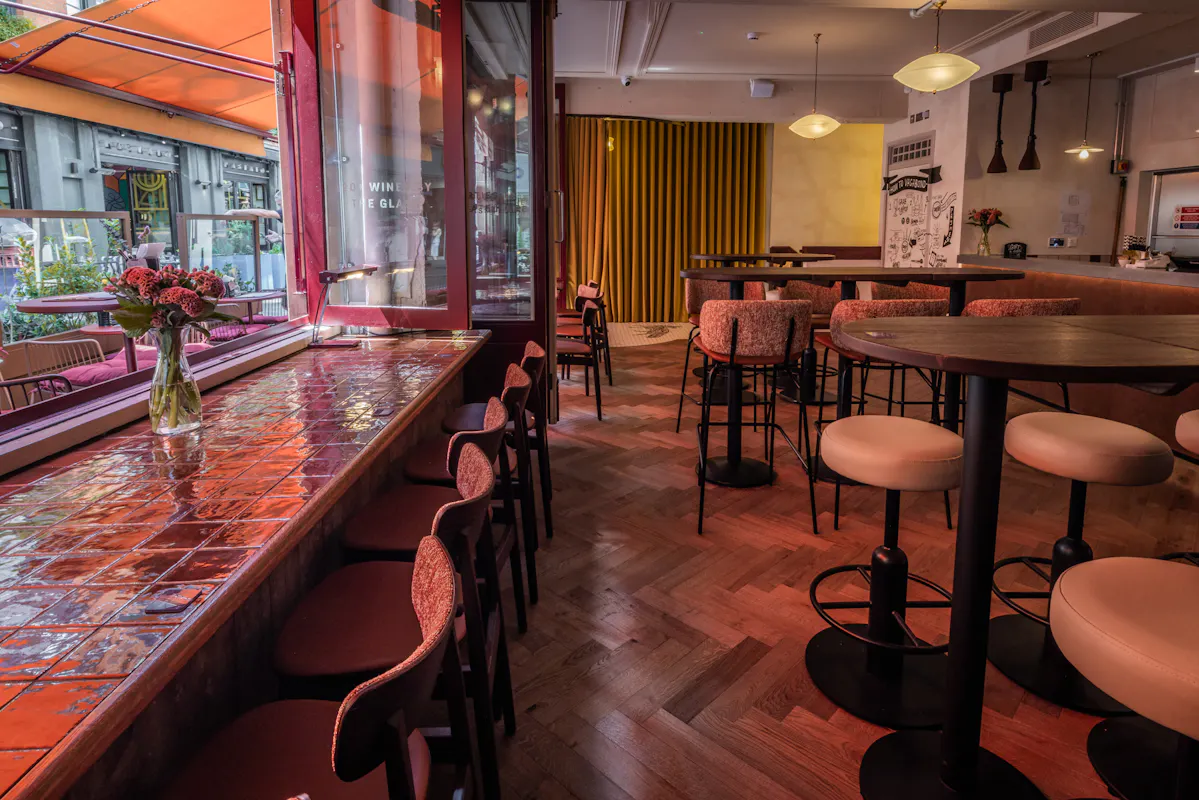 Vagabond Carnaby