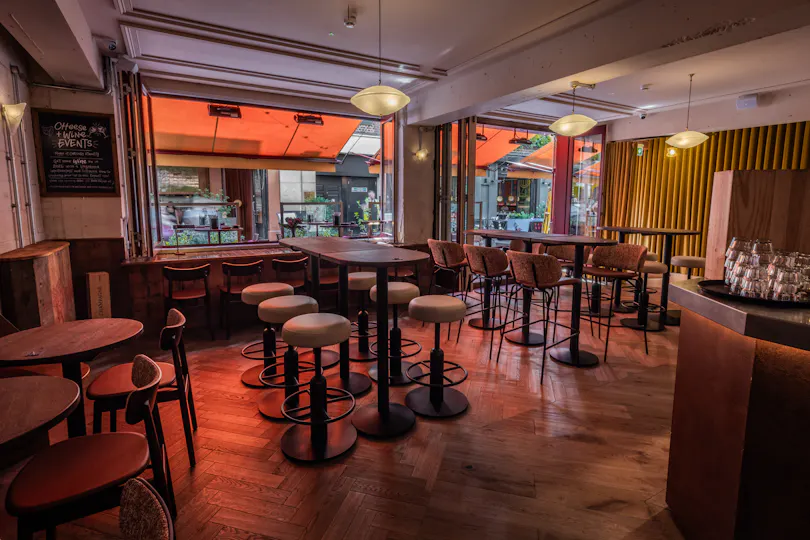 Vagabond Carnaby
