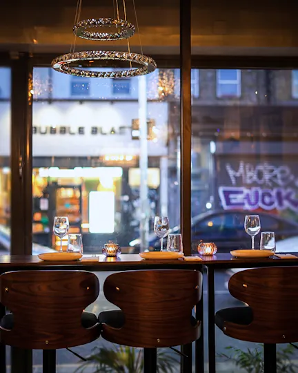 Amber Leaf London