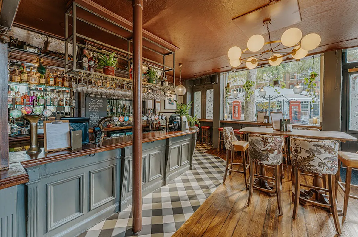 The Crown Tavern