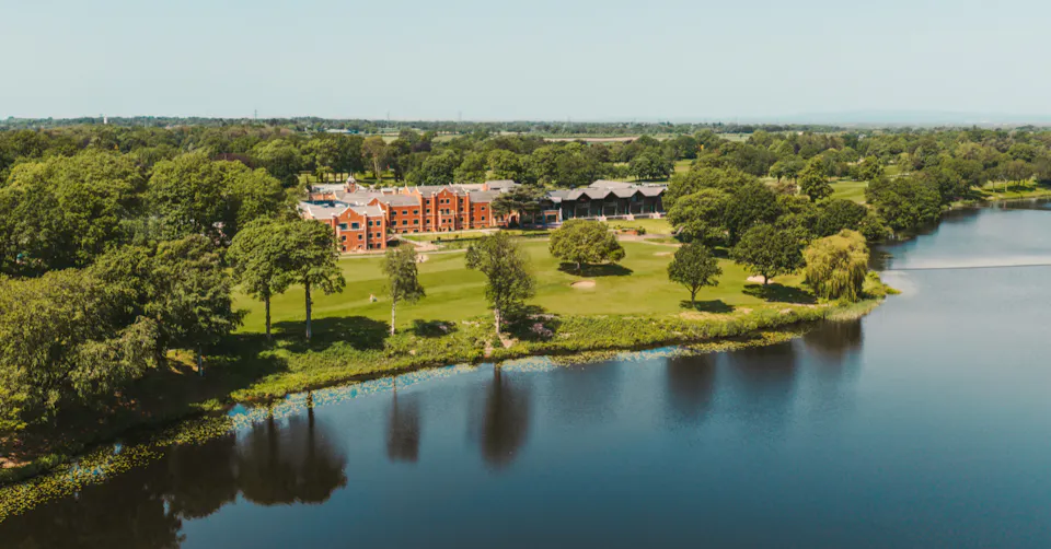 Fairmont Cheshire, The Mere