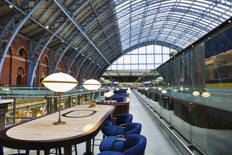 St Pancras Brasserie & Champagne Bar by Searcys