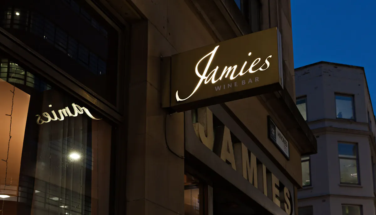 Jamies Minories