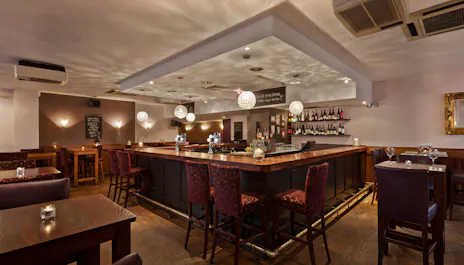 Jamies Minories
