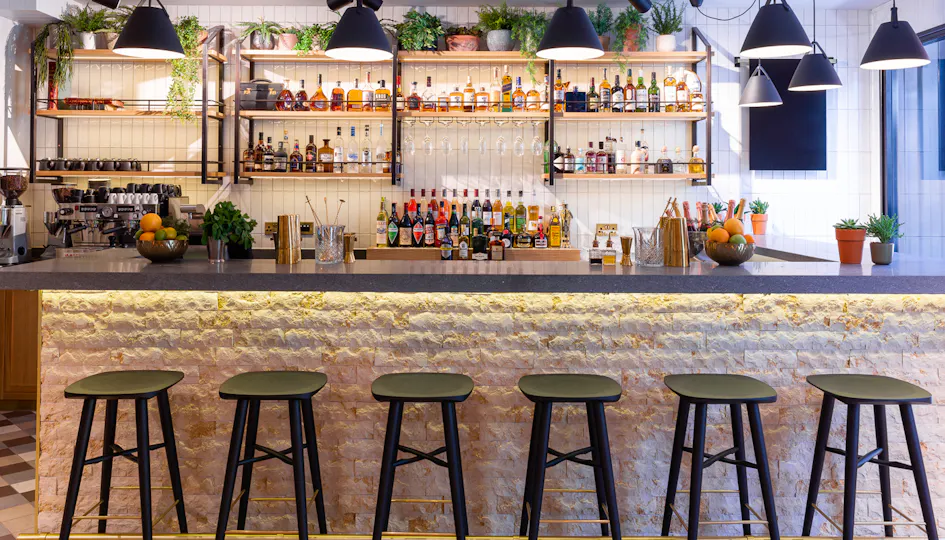 Private Dining at Hans’ Bar & Grill