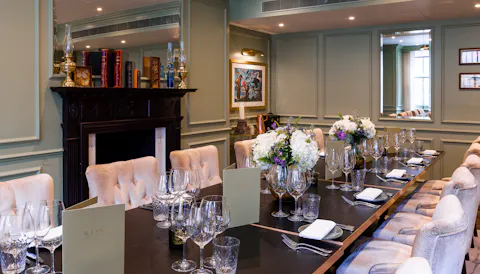 Private Dining at Hans’ Bar & Grill