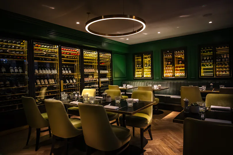 Hans’ Bar & Grill at 11 Cadogan Gardens