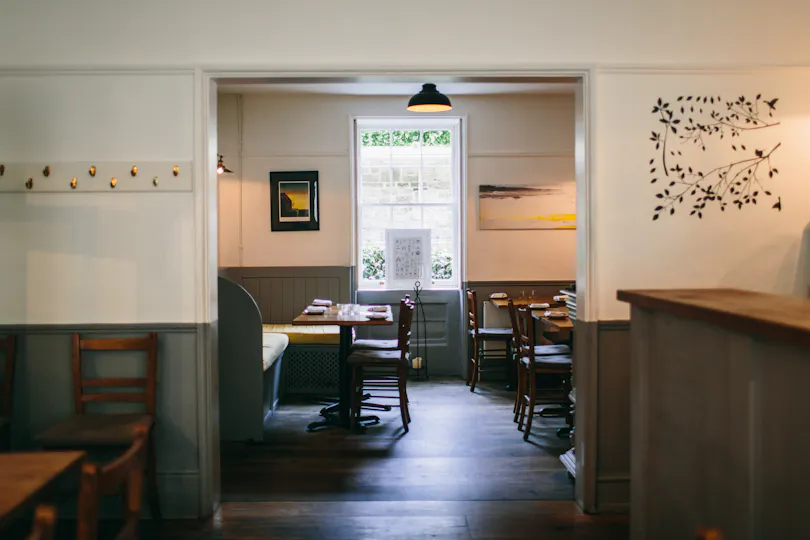 Henry’s Restaurant 