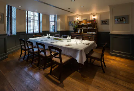 Reform Social & Grill