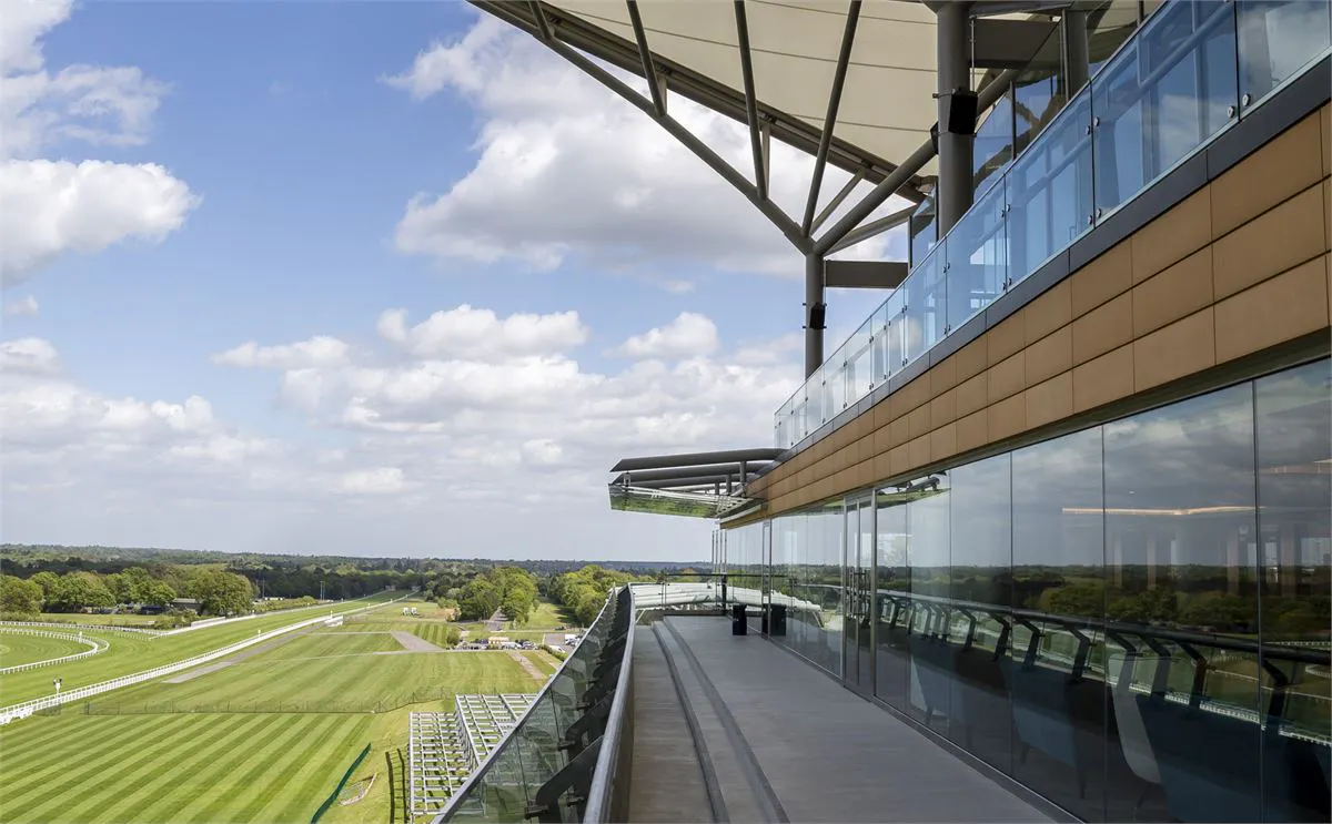 On5 at Ascot Racecourse