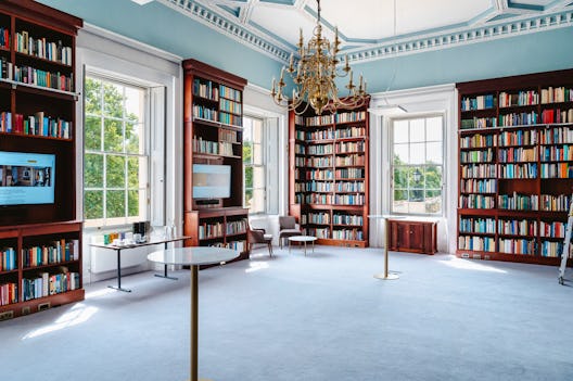 The Lee Library 