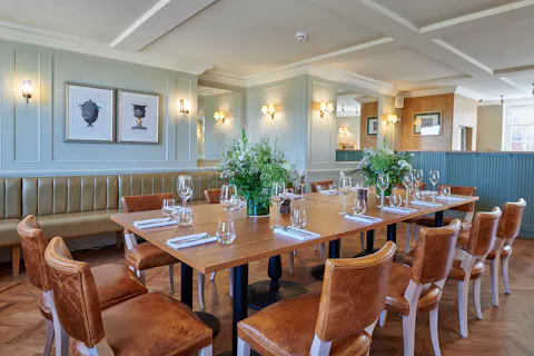 The Rose & Crown Clapham Old Town, London - Restaurant Review, Menu ...