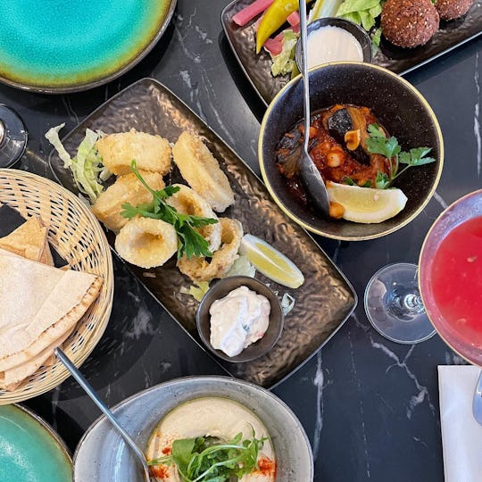 Zeitoun Claygate