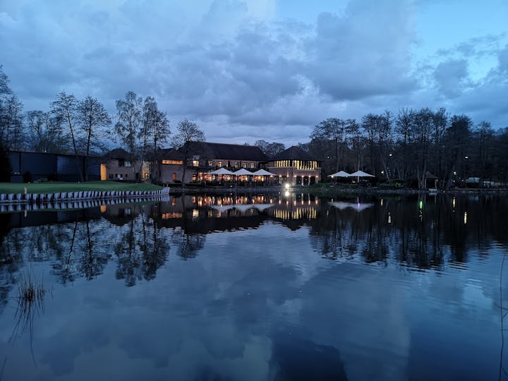 Silvermere Inn on the Lake