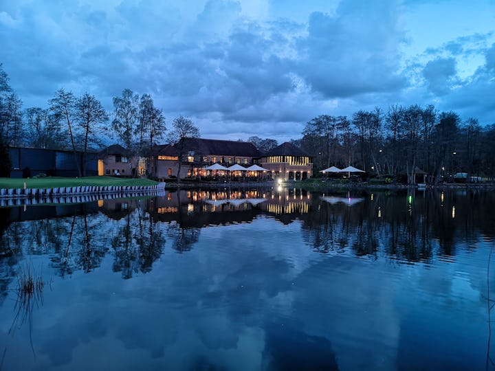 Silvermere Inn on the Lake