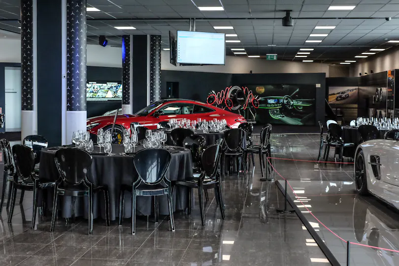 Mercedes-Benz World
