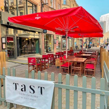 Tast Bar and Terrace