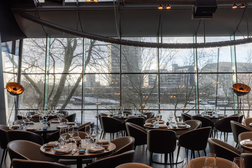 Park Plaza Riverbank