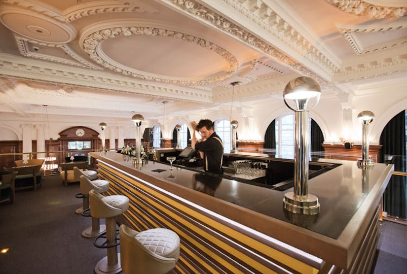 NYL Restaurant & Bar