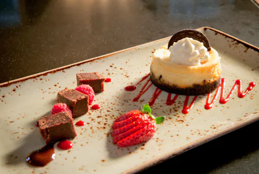 NYL Restaurant & Bar