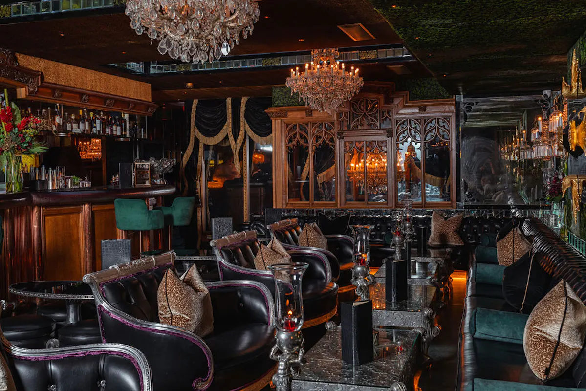 English Restaurant at Crazy Bear Beaconsfield