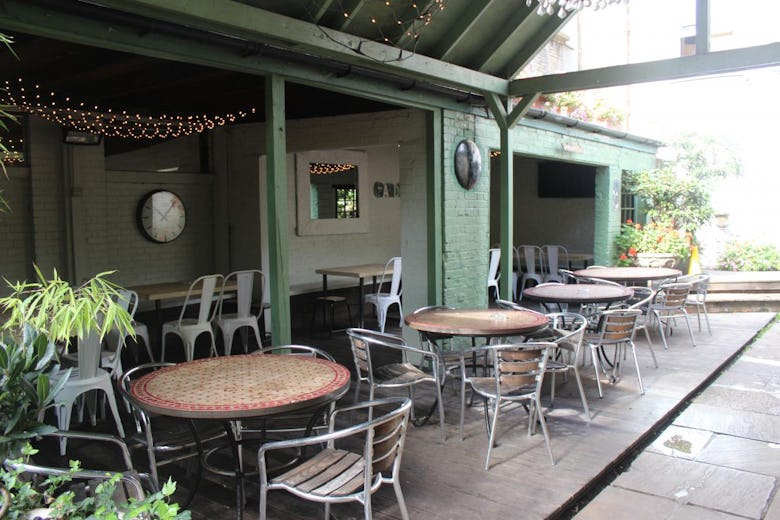 Garden Bar