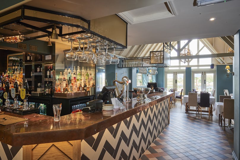 The Old Crown Girton
