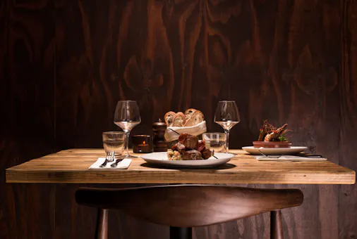 Darkhorse Restaurant