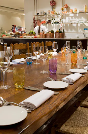 Avista Restaurant & Bar