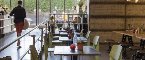 Eat 17 Hackney Downstairs