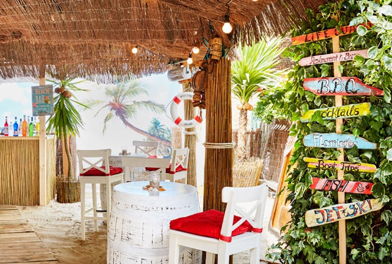 The Beach Bar at The Montague on the Gardens