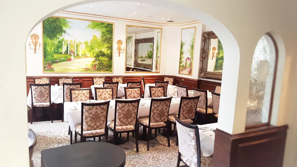 Rose Garden Restaurant