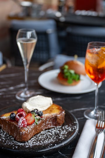 St Pancras Brasserie & Champagne Bar by Searcys