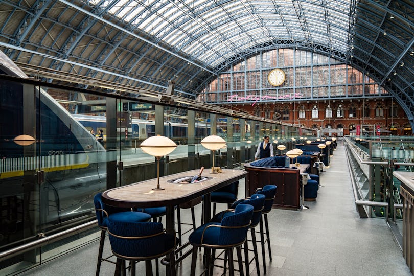 St Pancras Brasserie & Champagne Bar by Searcys