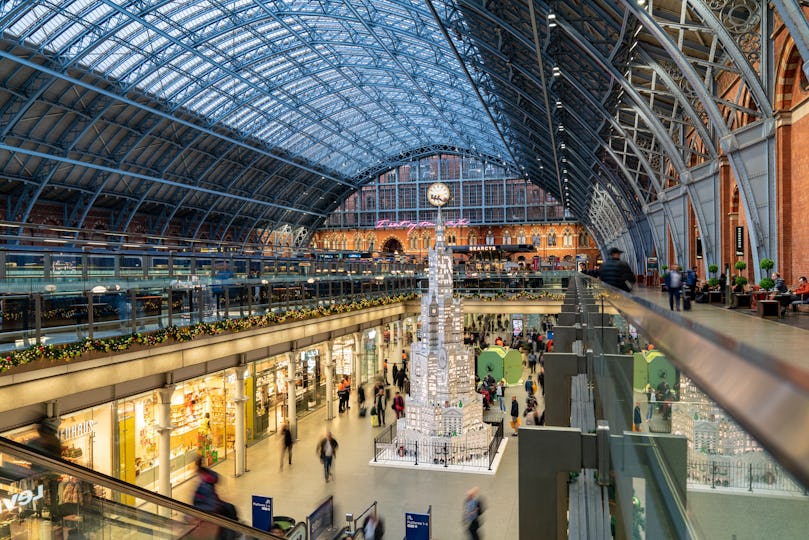 St Pancras Brasserie & Champagne Bar by Searcys
