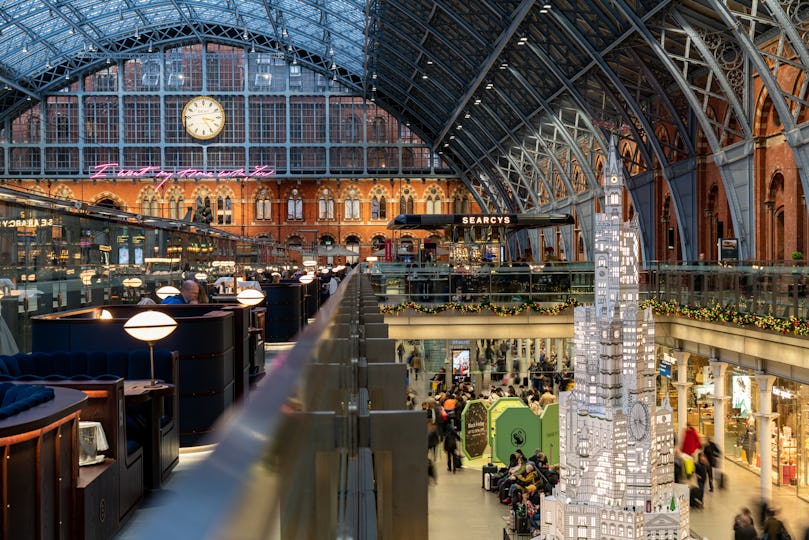St Pancras Brasserie & Champagne Bar by Searcys