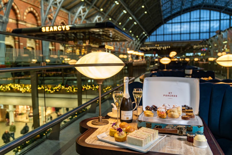 St Pancras Brasserie & Champagne Bar by Searcys