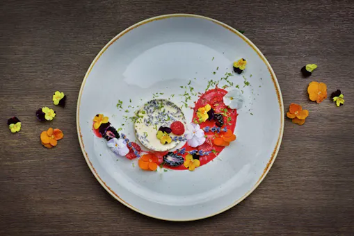 Roba bar and restaurant