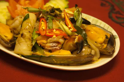 Mama Thai