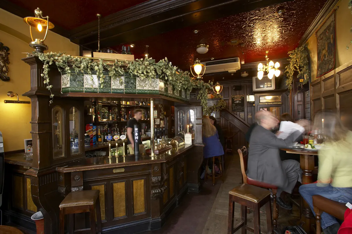 The Golden Lion - King Street