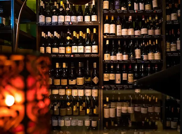 Traders Wine Bar
