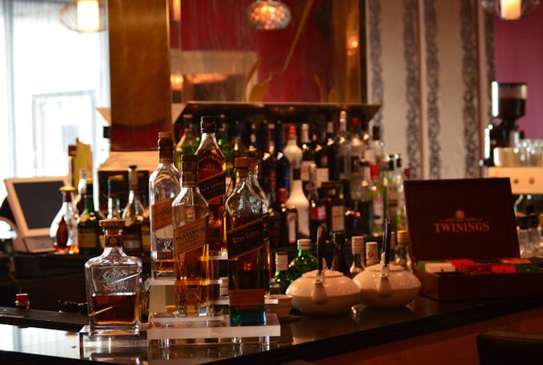 Eriki Indian Restaurant Crowne Plaza