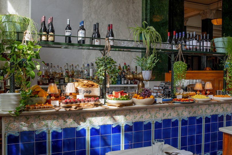 Malibu Kitchen at The Ned