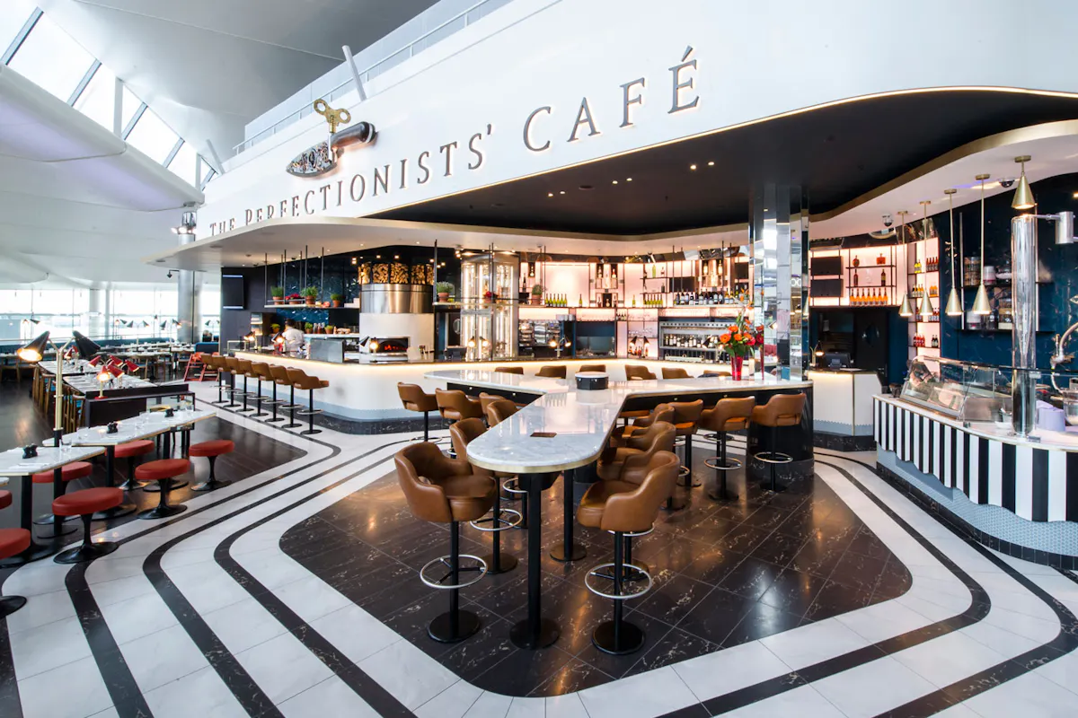 The Perfectionists’ Café