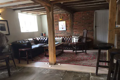 The Bottle & Glass Inn