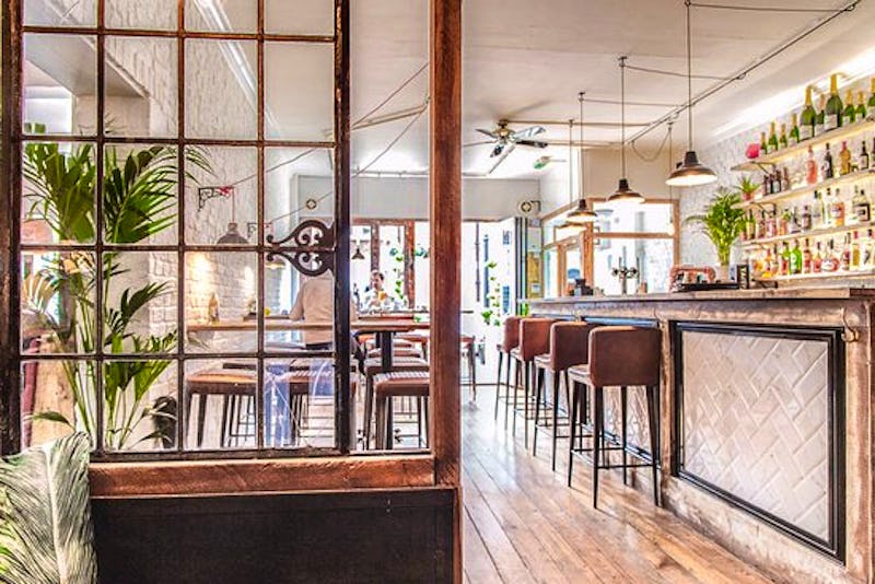 33 Abbeville Road, London Restaurant Reviews, Bookings, Menus, Phone