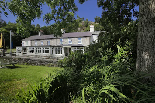 Bryn Tyrch Inn