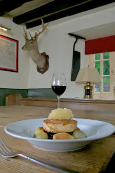 The Mason Arms Knowstone
