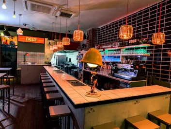 Del 74 Dalston