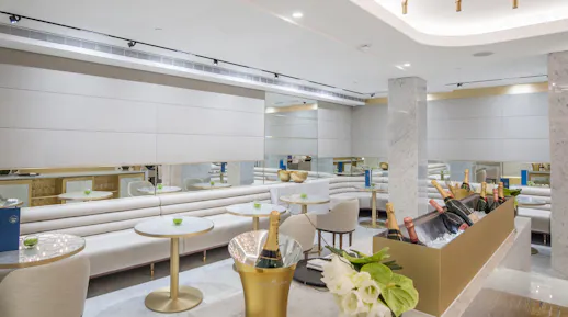 Hyde Lobby Bar at Royal Lancaster London